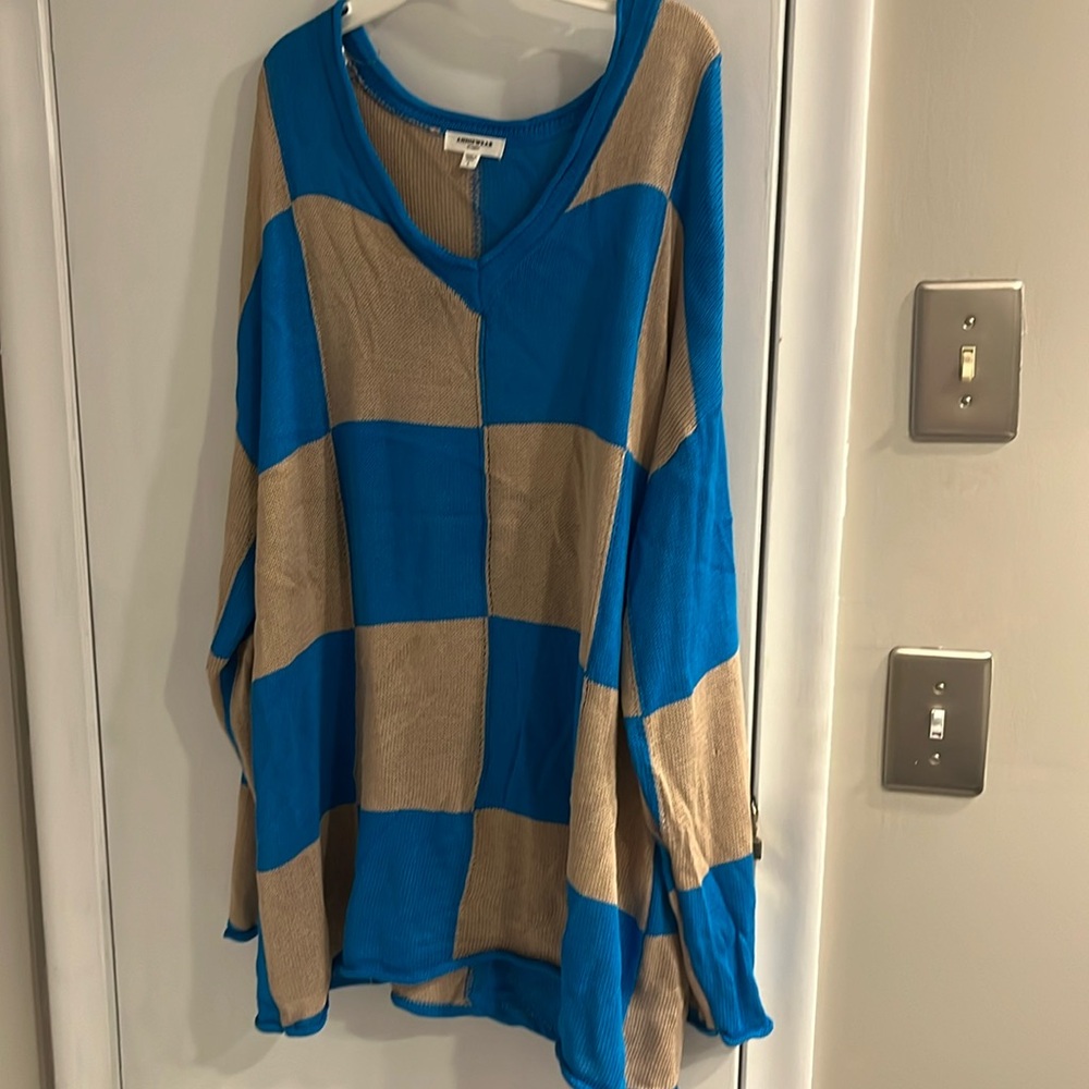 Oversized check board sweater
